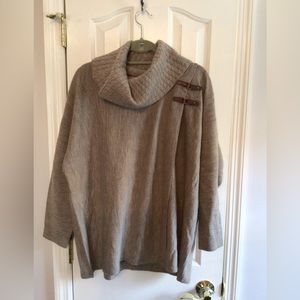 Ellen Tracey top. Camel color 2x